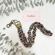 Cargar imagen en el visor de la galería, Cuerda Fruncida Animal Print