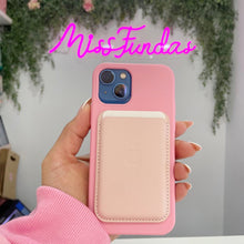 Cargar imagen en el visor de la galería, Tarjetero logo iPhone