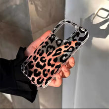 Cargar imagen en el visor de la galería, Funda Transparente Animal Print - MissFundas 