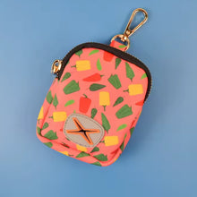 Cargar imagen en el visor de la galería, Porta Bolsas Para Excremento de Mascota - MissFundas 