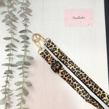 Cargar imagen en el visor de la galería, Cuerda de Diseño