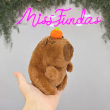 Cargar imagen en el visor de la galería, Llaveros peluche