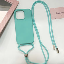 Cargar imagen en el visor de la galería, Funda Silicon Case con Cuerda iPhone 15