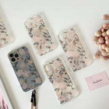 Cargar imagen en el visor de la galería, Funda transparente floral - MissFundas 